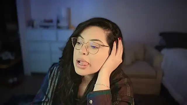 Snapshot of drizzypeach602 chatting on January 18, 5:10 am drizzypeach602 online show from January 18, 5:10 am