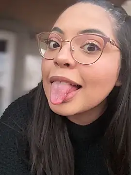 Snapshot of drizzypeach602 chatting on February 7, 1:15 am drizzypeach602 online show from February 7, 1:15 am