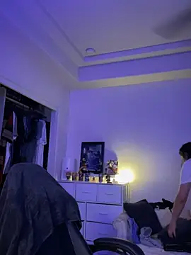 Snapshot of drizzypeach602 chatting on February 21, 5:24 am drizzypeach602 online show from February 21, 5:24 am