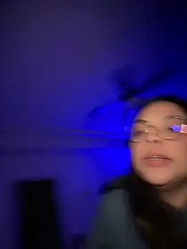 Snapshot of drizzypeach602 chatting on March 2, 3:02 am drizzypeach602 online show from March 2, 3:02 am