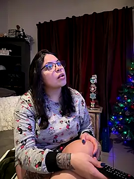 Snapshot of drizzypeach602 chatting on December 14, 3:56 am drizzypeach602 online show from December 14, 3:56 am