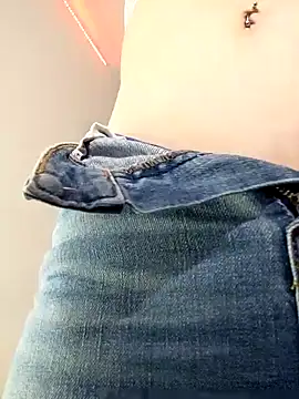 Snapshot of Amira_Milker chatting on January 31, 2:07 pm Amira Milker online show from January 31, 2:07 pm