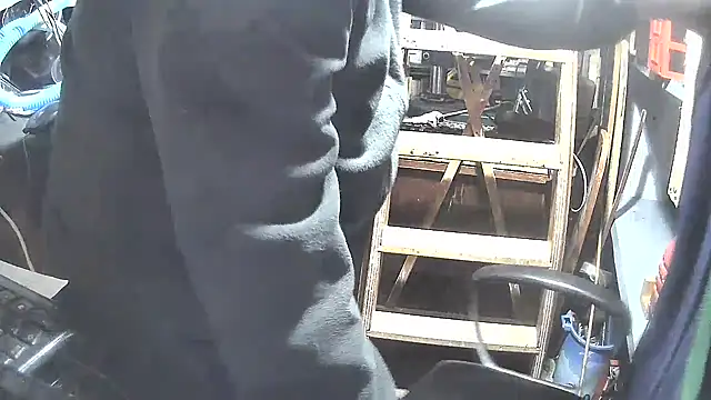 nonnomaturobisex online show from March 17, 11:21 am