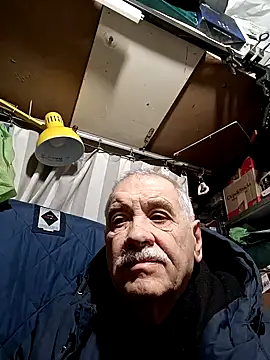 nonnomaturobisex online show from April 2, 7:17 am