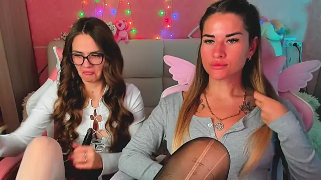 ivannatompsonnn online show from June 6, 3:11 am