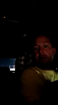 Snapshot of Roberts8inchcock chatting on November 20, 5:18 am Roberts8inchcock online show from November 20, 5:18 am