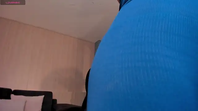 Snapshot of LexieWayne chatting on September 10, 6:52 pm LexieWayne online show from September 10, 6:52 pm