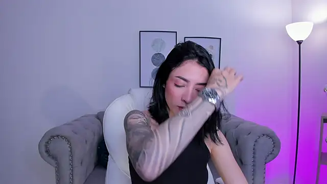 barbie scoth  online show from December 18, 4:24 pm