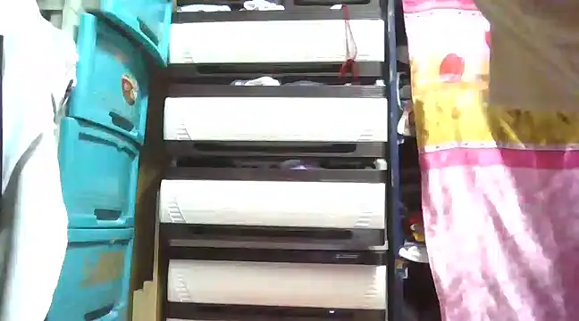 Snapshot of Silly_Girl21 chatting on March 19, 3:09 am Silly Girl21 online show from March 19, 3:09 am