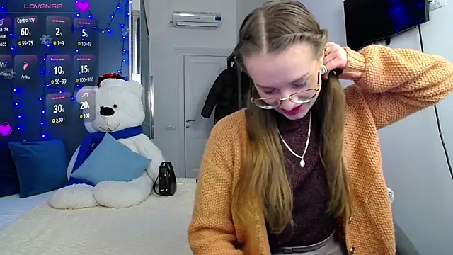 KateJonson online show from December 29, 8:44 am