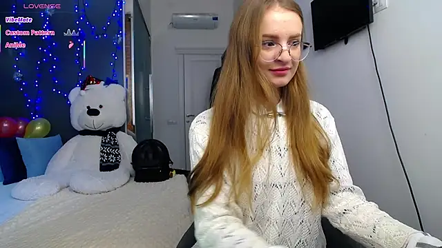 KateJonson online show from February 18, 7:43 am