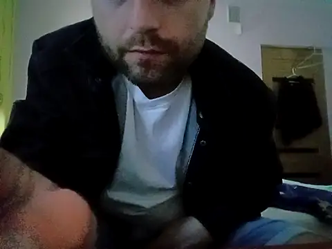 HouseOfCums online show from September 11, 12:55 am