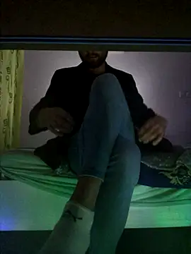 HouseOfCums online show from October 4, 12:52 am