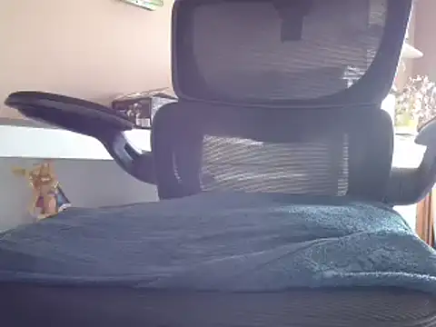 Snapshot of suedel65 chatting on February 19, 11:06 am suedel65 online show from February 19, 11:06 am