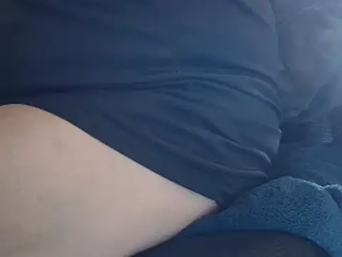 Snapshot of suedel65 chatting on March 16, 8:43 am suedel65 online show from March 16, 8:43 am