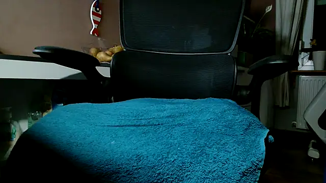 Snapshot of suedel65 chatting on October 2, 3:24 am suedel65 online show from October 2, 3:24 am