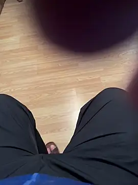 Snapshot of suedel65 chatting on November 2, 6:05 am suedel65 online show from November 2, 6:05 am