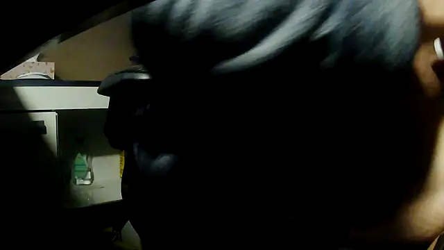 suedel65 online show from March 30, 2:56 am