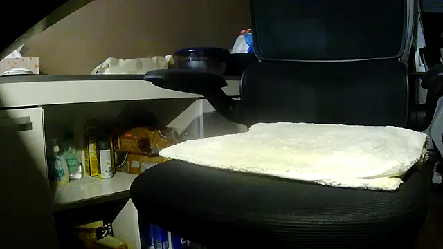 suedel65 online show from April 10, 2:39 am