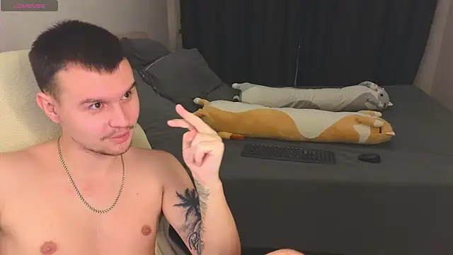 Snapshot of Alenca_hot_sex chatting on December 11, 2:44 pm Alenca hot sex online show from December 11, 2:44 pm