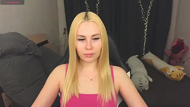 Snapshot of Alenca_hot_sex chatting on March 1, 4:00 pm Alenca hot sex online show from March 1, 4:00 pm