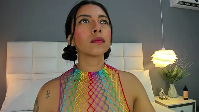  BunnyNaugthy online show from February 16, 5:20 pm