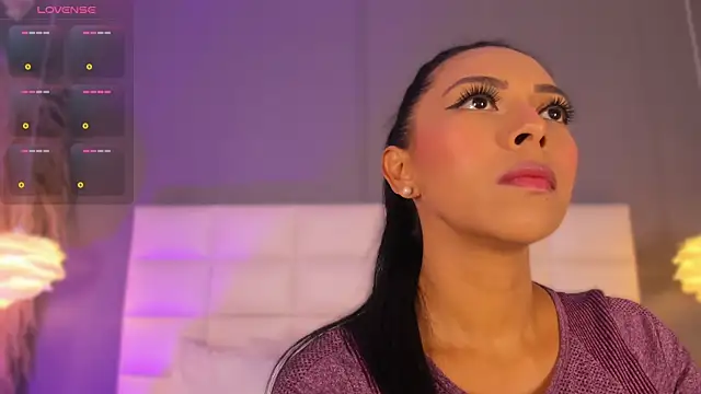  BunnyNaugthy online show from April 18, 10:32 pm