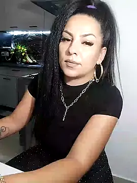 hot-babygirl online show from November 5, 7:58 pm