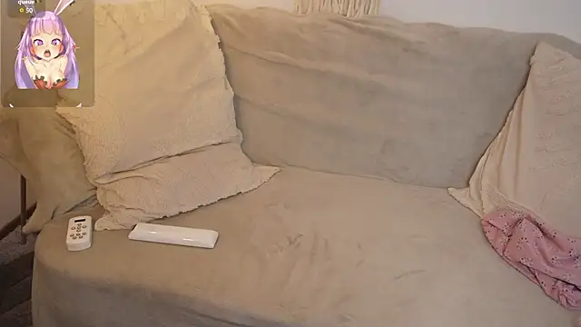 bunnycuteshy online show from March 13, 1:29 pm