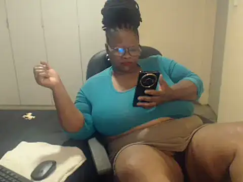 sweetnoziexx online show from February 18, 8:38 am