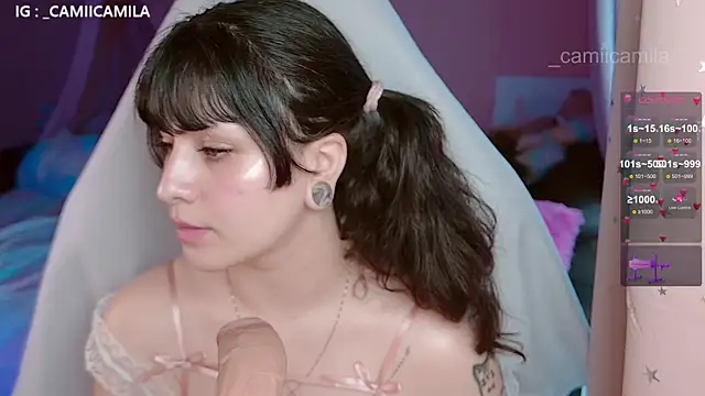 Snapshot of Renooh chatting on November 20, 2:17 pm Renooh online show from November 20, 2:17 pm