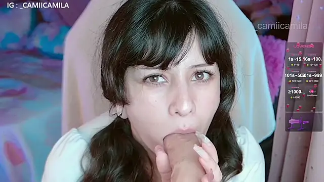 Snapshot of Renooh chatting on November 25, 3:23 pm Renooh online show from November 25, 3:23 pm