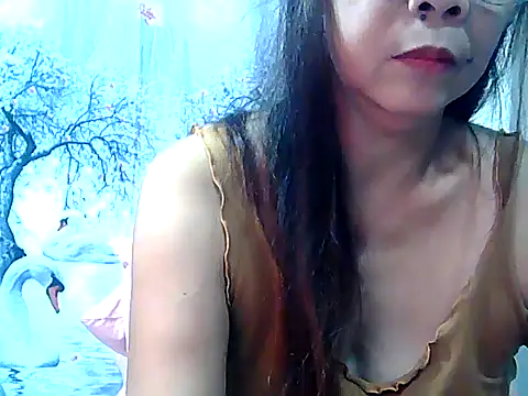 Snapshot of urwife_tobe chatting on October 23, 1:43 pm urwife tobe online show from October 23, 1:43 pm