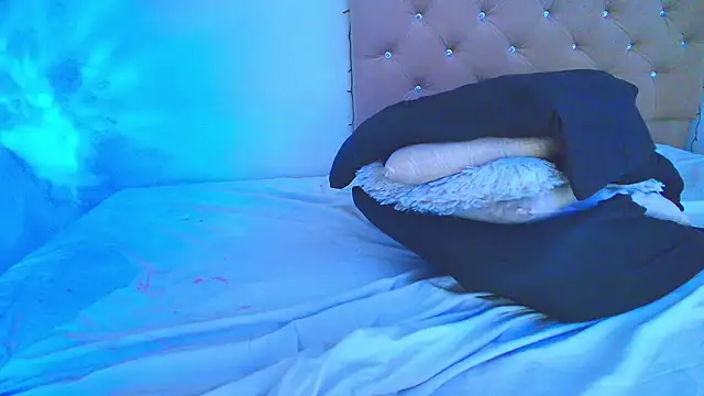 DANIK STAR online show from February 8, 2:49 pm