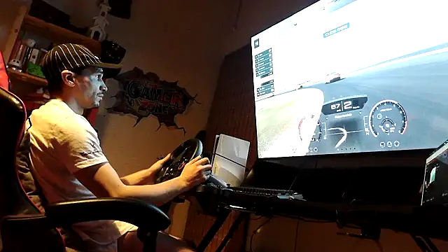 imyourking95 online show from December 10, 5:22 pm