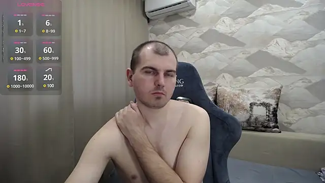 SerzhKorol1 online show from March 9, 10:19 am