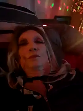 Vonniecd online show from February 14, 6:45 am