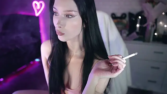  Uindi  online show from January 10, 10:50 am