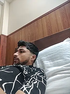  IRRESISTIBLE  online show from October 6, 2:03 pm