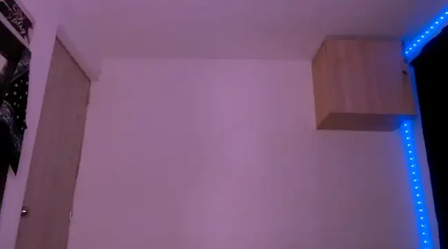 Samuel Suarez online show from February 19, 1:40 am