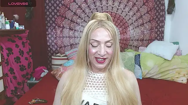 elena evans online show from January 15, 6:40 pm