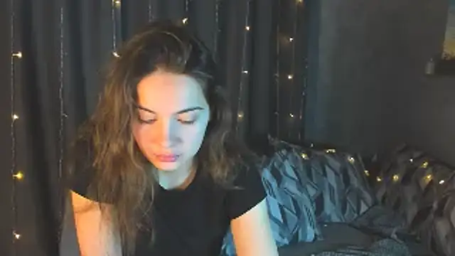 KristinaLoison online show from February 4, 1:59 pm