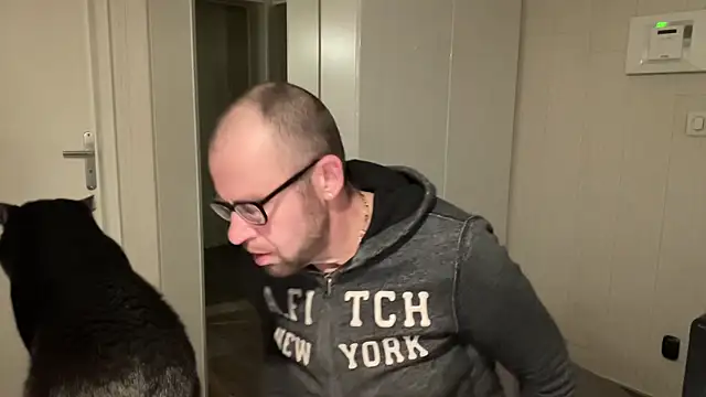 FABIOGLASSES online show from November 20, 11:26 pm