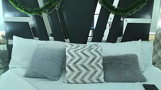 Snapshot of katya_kozlov chatting on January 10, 3:18 am katya kozlov online show from January 10, 3:18 am