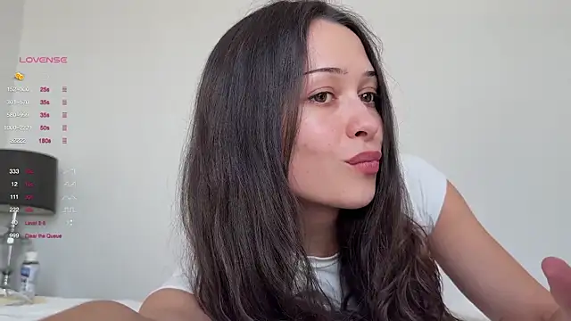 Snapshot of mo1ly chatting on February 15, 8:24 am mo1ly online show from February 15, 8:24 am