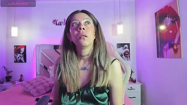 Karly moon online show from November 20, 5:18 am