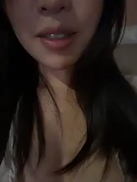 Snapshot of Meet_q chatting on June 18, 9:14 am Meet q online show from June 18, 9:14 am
