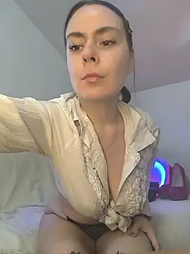 Stoned-baby69 online show from February 28, 4:19 pm