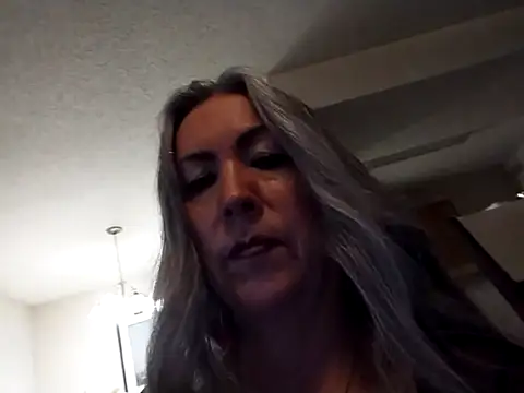 Snapshot of EvaRobinson chatting on March 9, 7:48 pm EvaRobinson online show from March 9, 7:48 pm