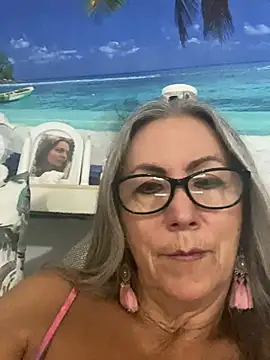 EvaRobinson online show from July 6, 3:03 am